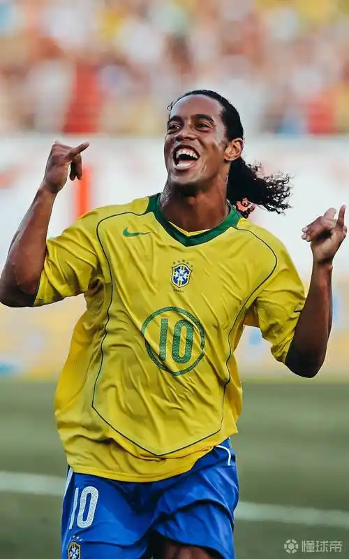 因素推向了 因素推向了