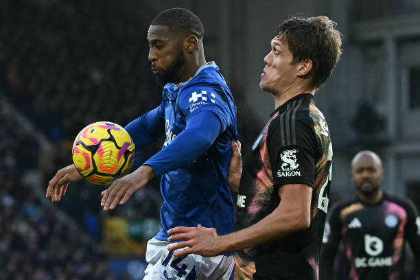 比对手多3 比对手多3